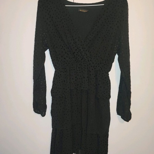 Black long-sleeve polka dot dress like new, one size