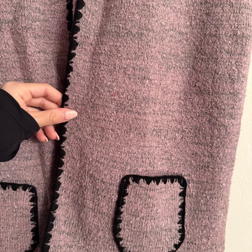 Knitted vest jacket pink with black new