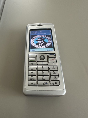 Nokia E60 телефон употребяван с нова батерия
