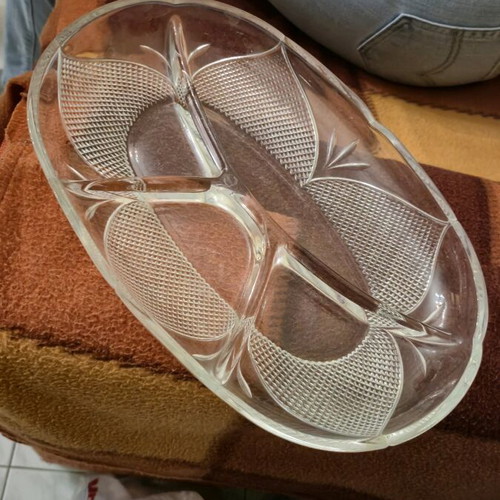 Vintage nut serving platter like new