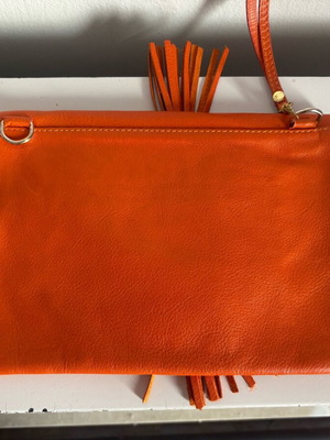 Leather bag orange like new