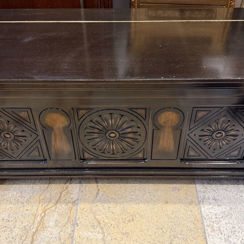 Varagkis solid chest like new, 104x44x46 cm