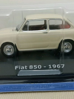 Unforgettable Cars Fiat 850 1967 1:43 model new with magazine