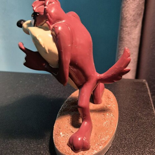 Looney Tunes Tazmanian Devil TAZ collectible figure Warner Bros vintage, like new