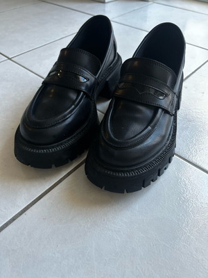 Loafers δίπατα Tsakiris Mallas μαύρα σαν καινούργια, μέγεθος 37