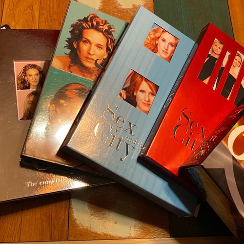 Sex and the City DVD box like new with all series seasons
