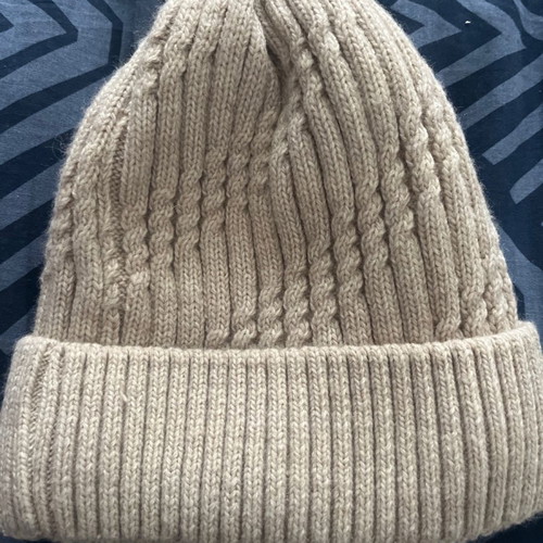 Hat with fur inside new