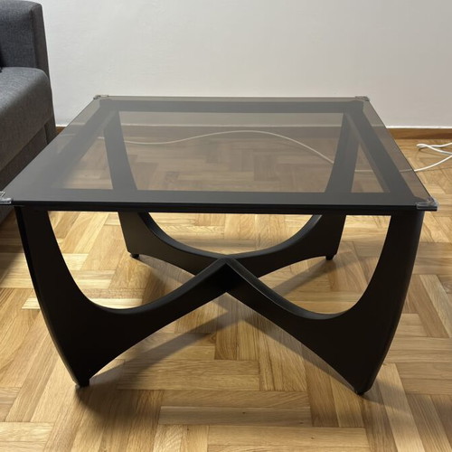 Glass coffee table 74x74x45 cm