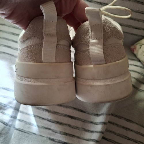 Lacoste sneakers used, white with suede details, size 38