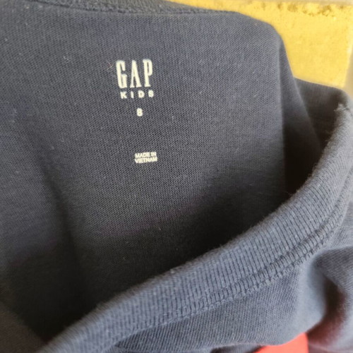 Gap T-shirts for boys 8-9 years like new, pack of 3