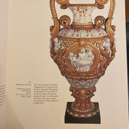 Sèvres Porcelaine from the Sèvres Museum like new
