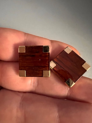 Cufflinks new