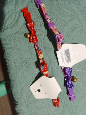 Cat collars with bell and bow, red and purple, set of 3, new