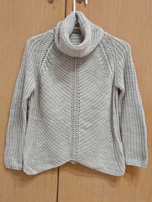 Zara thick sweater for girl 9-10 years gray-beige like new