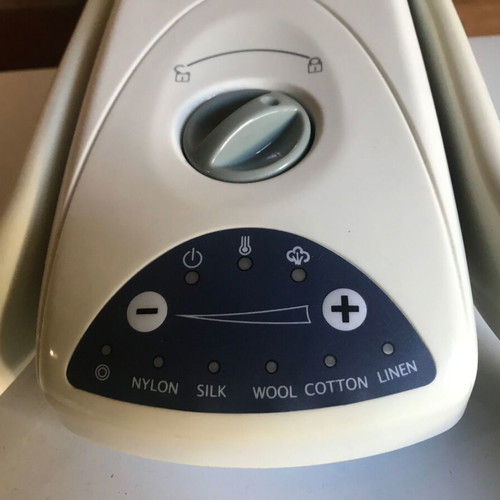 Singer ESP2 Steam Ironing Press like new