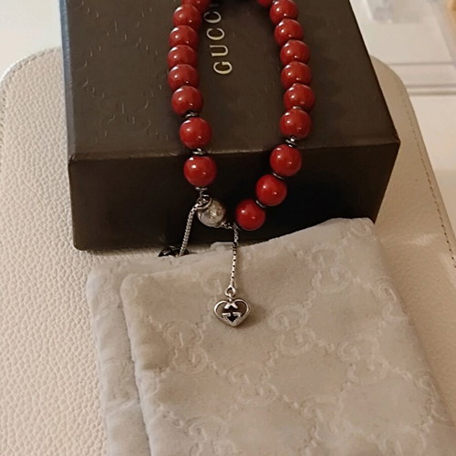 Gucci San Valentino bracelet with red wood beads and sterling silver like new