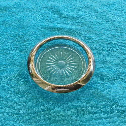 Decorative crystal plate with silver-plated rim, like new