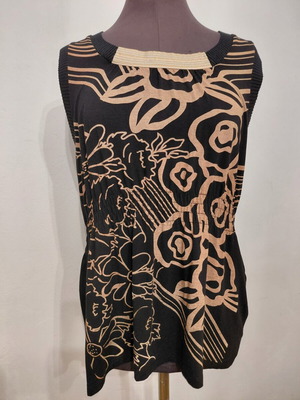 Prenom blouse dress like new, elastic waist, black and beige, size XL