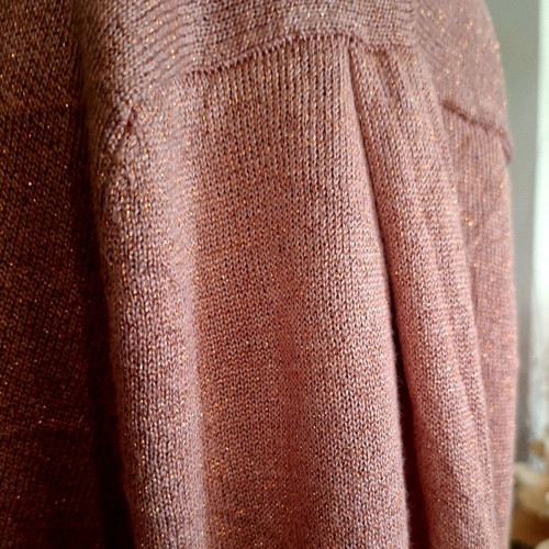Joseph A knitted sweater new, golden rose color, size XL