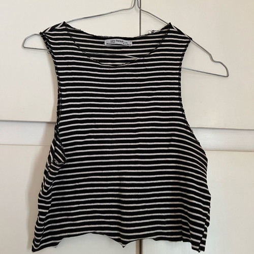 Zara striped sleeveless crop top like new, black and white, size S