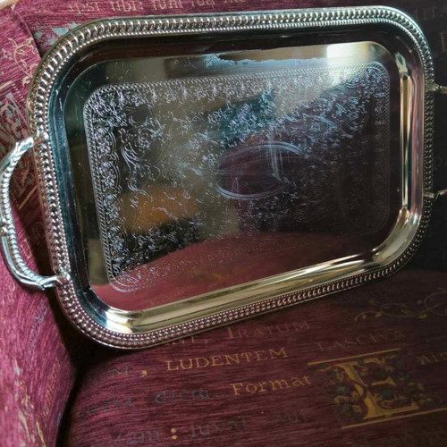 Twin Bird vintage serving tray used with floral pattern