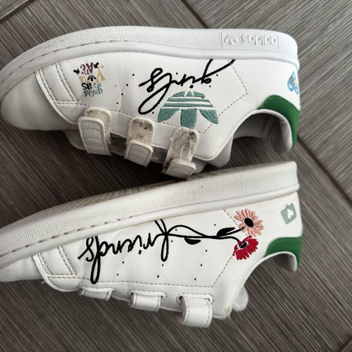 Adidas Stan Smith kids shoes size 33 used, white and green