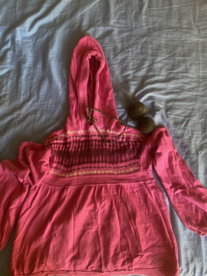 Billabong sweater 100% cotton small pink like new