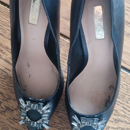 Aldo black pumps new with buckle and thin heel