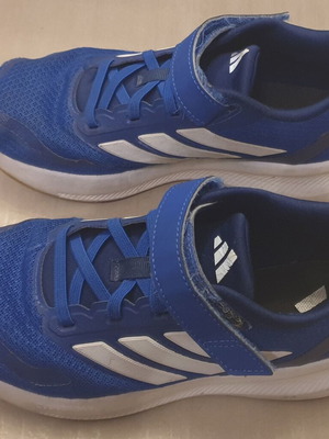 Adidas Runfalcon 5 Cloudfoam kids' athletic shoes size 34 like new, royal blue