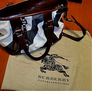 Επώνυμη αυθεντικη Burberry τσάντα
