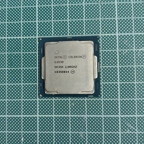 Intel Celeron G3930 processor like new with free stock cooler