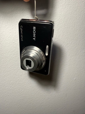 Sony Cyber-shot ψηφιακή κάμερα Dsc-w190 μεταχειρισμένη με μικρογρατζουνιές