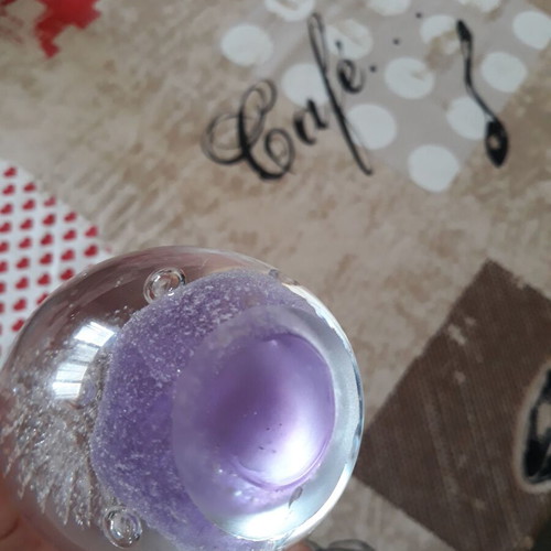 Alexandrite glass paperweight used, 578 g weight, 10 cm height