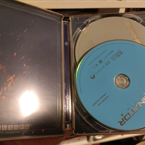Terminator Genisys Rare Orange Steelbook Blu-Ray like new