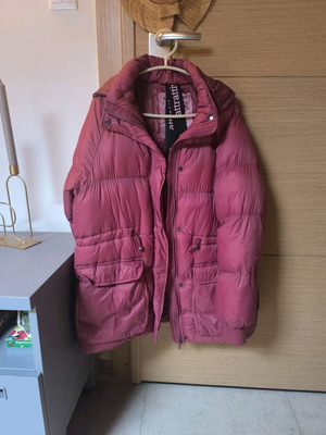 Attrattivo jacket like new with detachable hood, size S
