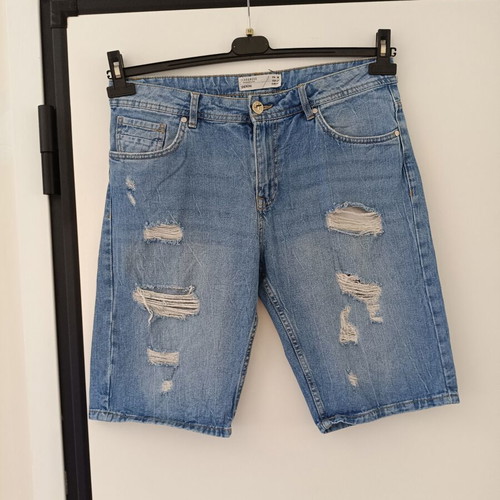 Terranova men's denim bermuda shorts like new, medium blue, size M