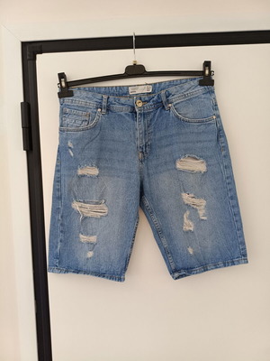 Terranova men's denim bermuda shorts like new, medium blue, size M