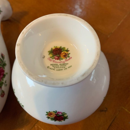Royal Albert Old Country Roses βάζα σαν καινούργια, σετ 3 τεμαχίων