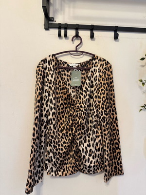 Leopard blouse with front and back ruching new, H&M, size M