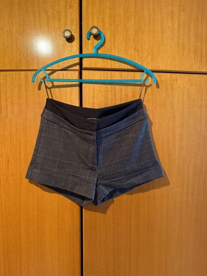 Shorts brown checkered new, size S