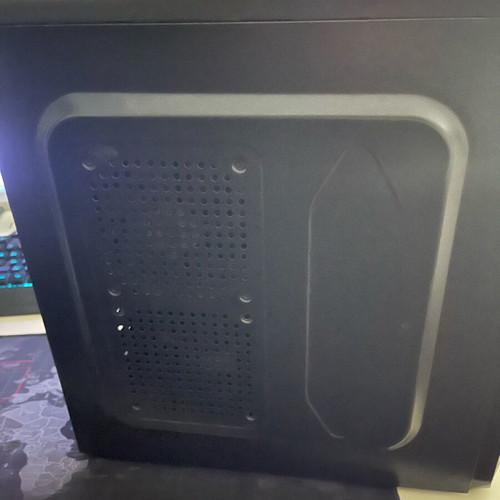 Desktop computer case used with Asrock fm2A68m-DG3 motherboard