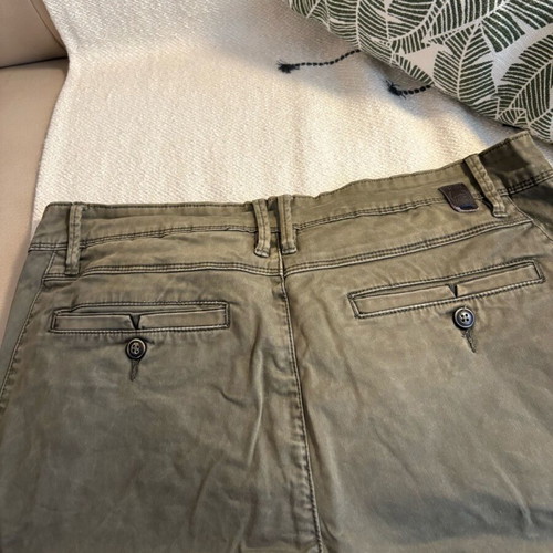 Yes Zee chino pants used, slim fit, green, size 32