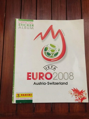 Άλμπουμ Panini Euro 2008 σαν καινούργιο, κενό χωρίς αυτοκόλλητα