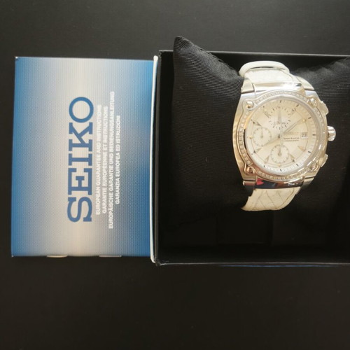 Seiko Sportura Chronograph SNDZ83P1 with Diamond Bezel and Sapphire
