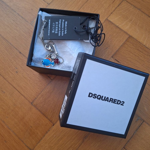 Dsquared charm necklace new, authentic in box