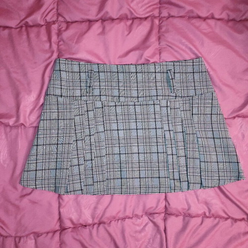 Gray Plaid Pleated Mini Skirt Me&Me like new with belt loops
