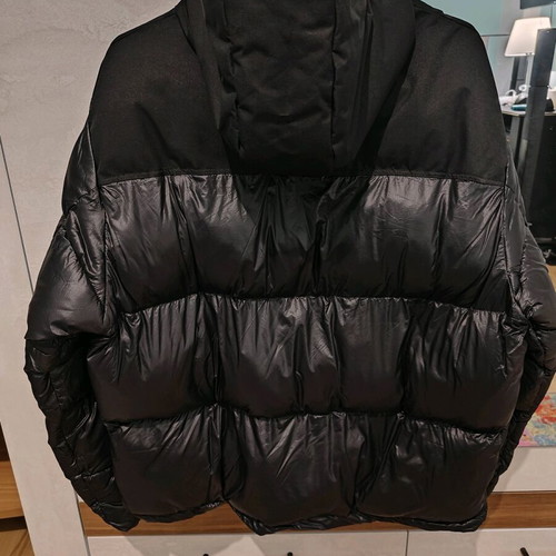 Cropp inflatable jacket with hood new, size Large, black-yellow