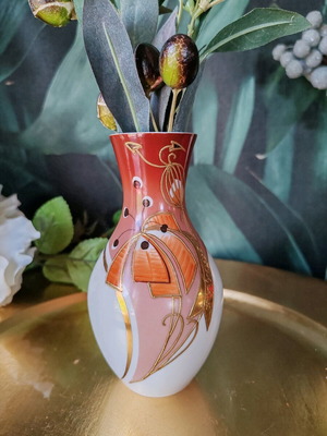 Schaubach Kunst vase hand-painted gold relief like new