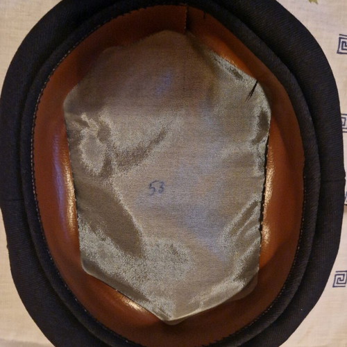 Collector's cap and police wallet used, pack from 60-70s