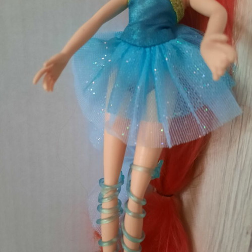 Winx Club Bloom Harmonix doll used by Witty Toys collectible